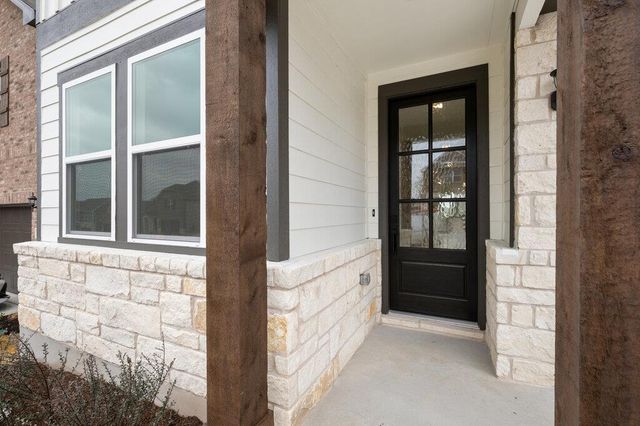 604 Palo Brea LOOP, Hutto, TX 78634