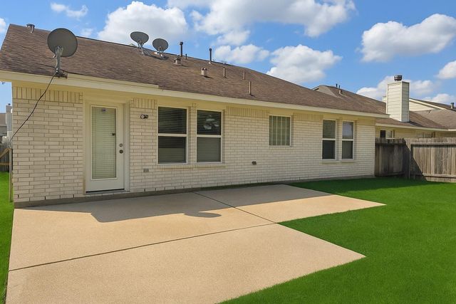 9414 Glendown Lane, Houston, TX 77070