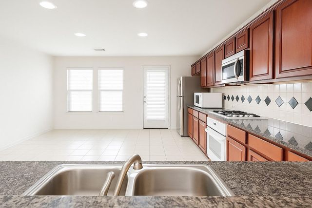 9414 Glendown Lane, Houston, TX 77070