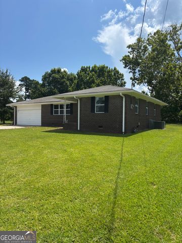 300 Deloris Drive, Fort Valley, GA 31030