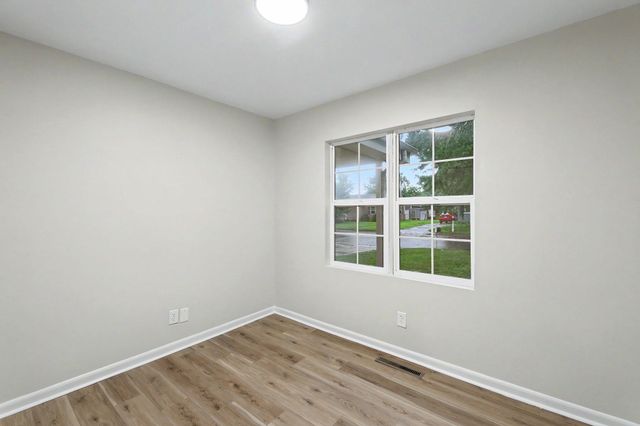 545 S Queen, Maize, KS 67001