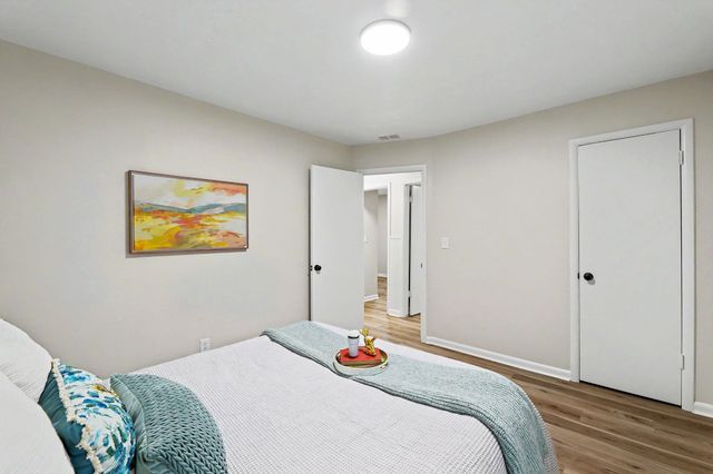 545 S Queen, Maize, KS 67001