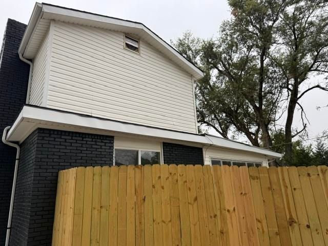 545 S Queen, Maize, KS 67001