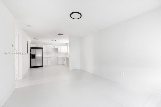 2373 NW 61st St, Miami, FL 33142