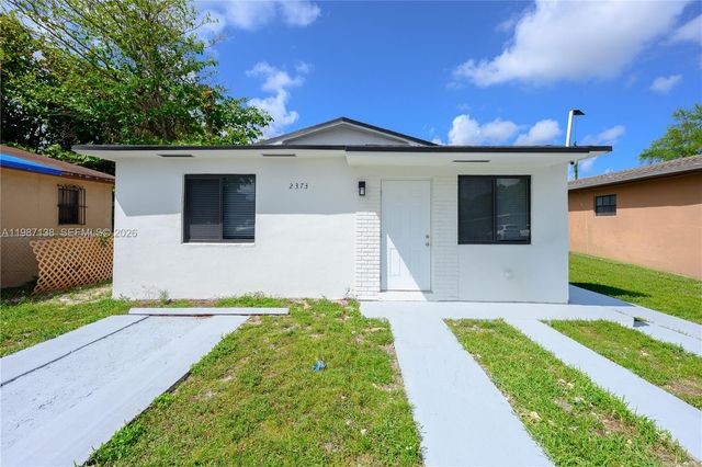2373 NW 61st St, Miami, FL 33142