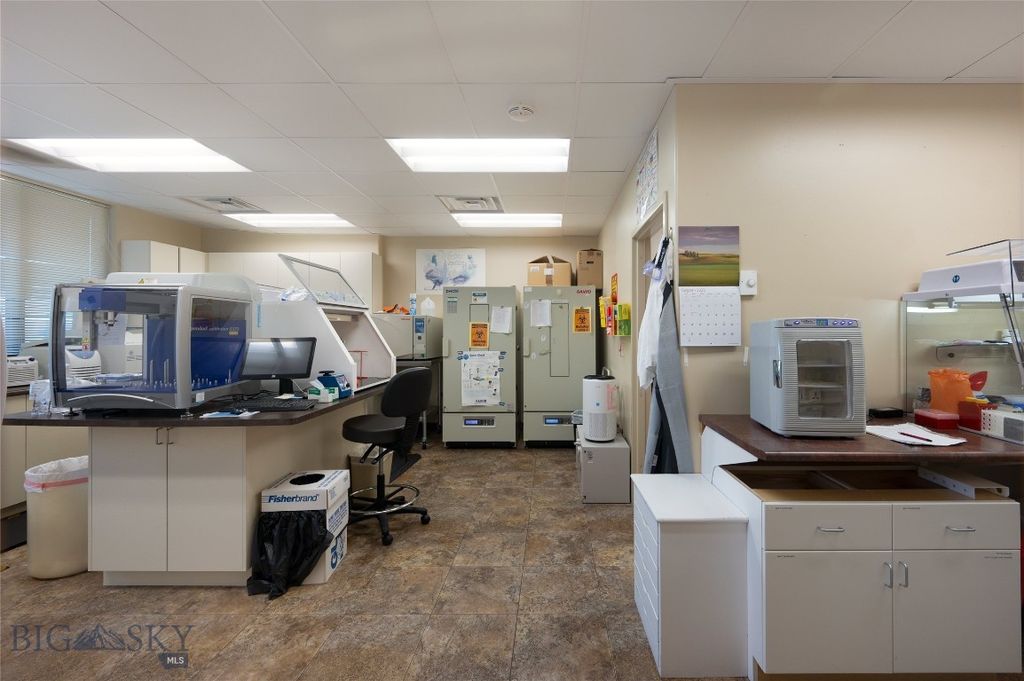 1805 S 22ND Avenue, Bozeman, MT 59718 photo 7