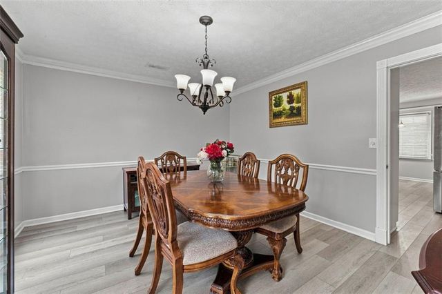 5497 Georgetown Trace SW, Lilburn, GA 30047