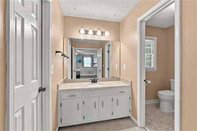 5497 Georgetown Trace SW, Lilburn, GA 30047