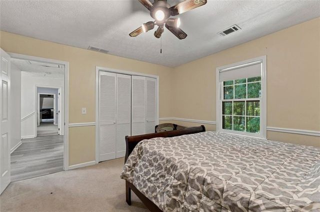 5497 Georgetown Trace SW, Lilburn, GA 30047