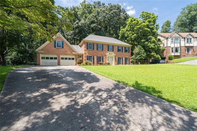 5497 Georgetown Trace SW, Lilburn, GA 30047