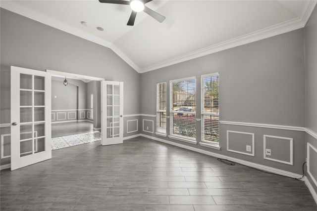 608 Walnut Hollow Drive, Mansfield, TX 76063