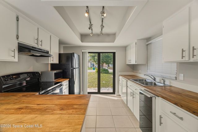 3447 Sandpiper Court, Melbourne, FL 32935