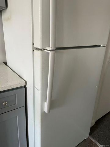 14943 35th Avenue 3I, Flushing, NY 11354