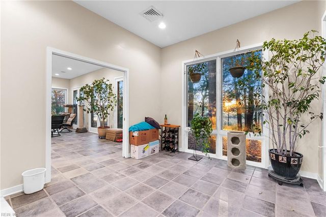 276 Colony TRL, Lanexa, VA 23089