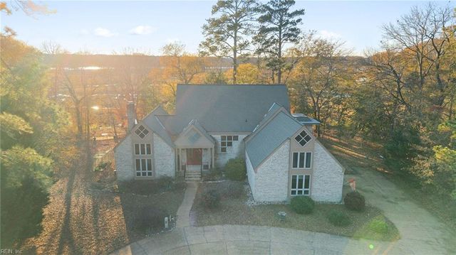 276 Colony TRL, Lanexa, VA 23089