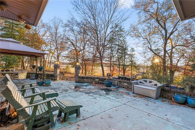 276 Colony TRL, Lanexa, VA 23089