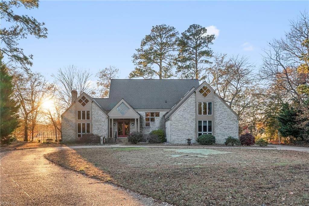 276 Colony TRL, Lanexa, VA 23089