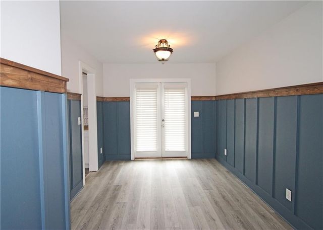 621 Radford Circle, Woodstock, GA 30188