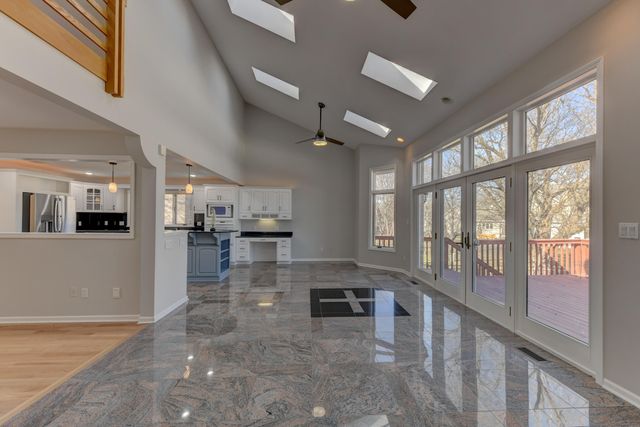 10327 Sandy Lane, Munster, IN 46321