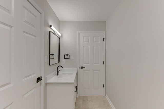 10327 Sandy Lane, Munster, IN 46321