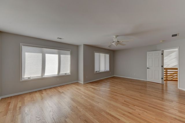 10327 Sandy Lane, Munster, IN 46321