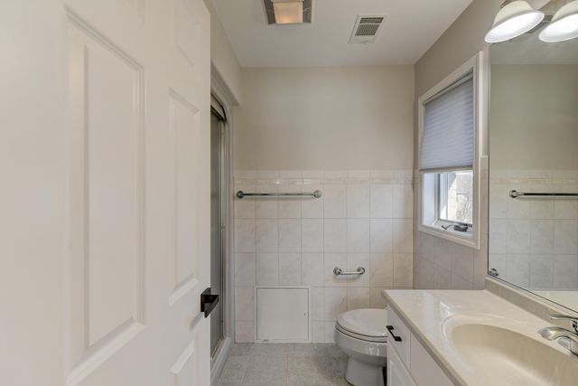 10327 Sandy Lane, Munster, IN 46321