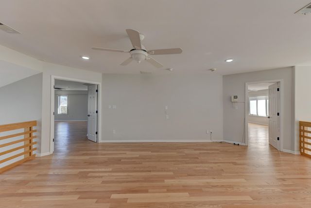 10327 Sandy Lane, Munster, IN 46321