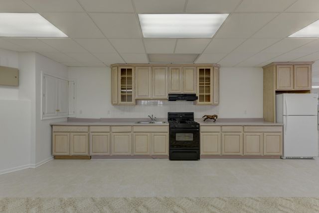 10327 Sandy Lane, Munster, IN 46321