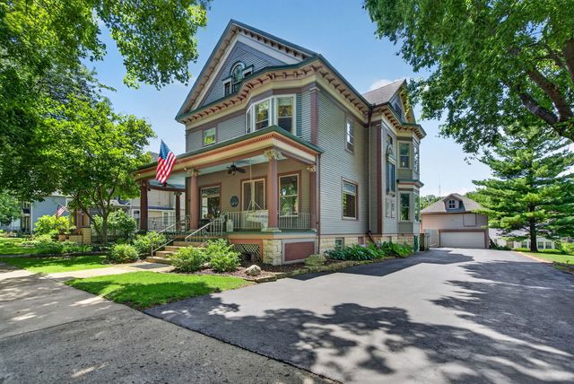 532 Calhoun Street, Morris, IL 60450