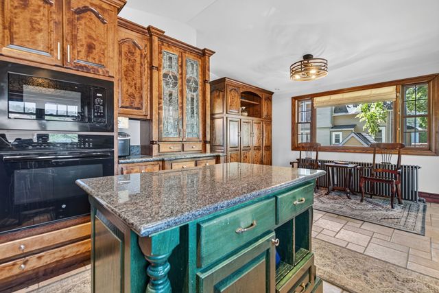 532 Calhoun Street, Morris, IL 60450