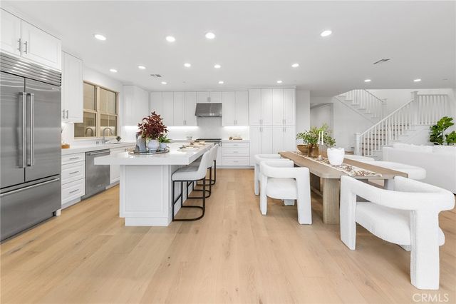 206 Collino, Irvine, CA 92602