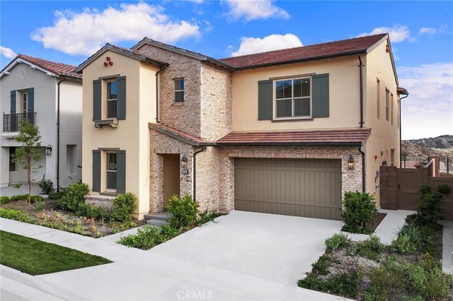 206 Collino, Irvine, CA 92602