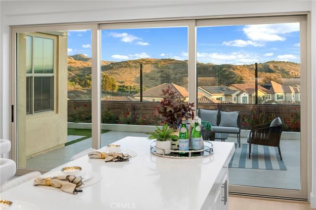 206 Collino, Irvine, CA 92602