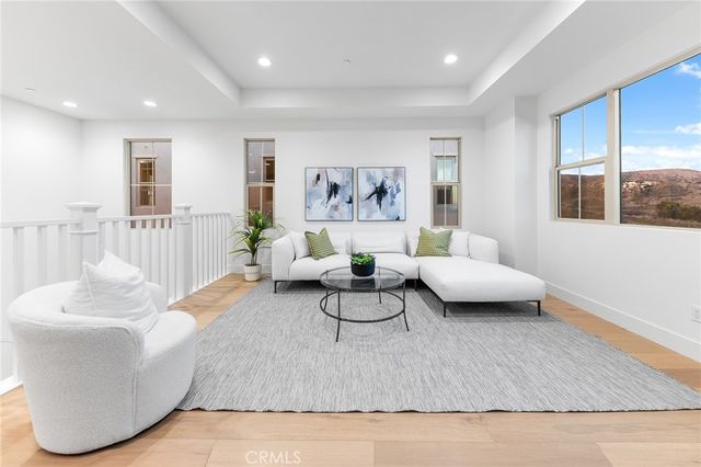 206 Collino, Irvine, CA 92602