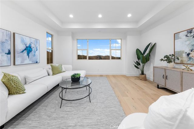 206 Collino, Irvine, CA 92602