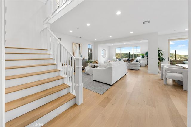 206 Collino, Irvine, CA 92602