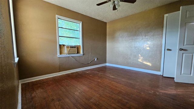 440 Mechanic Street, New Waverly, TX 77358