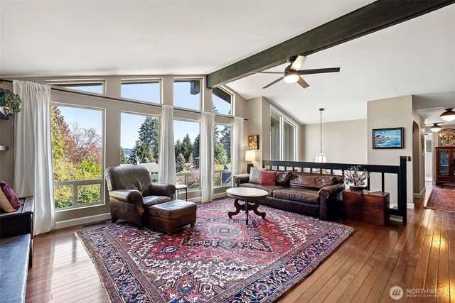 8205 Clearidge Avenue NW, Silverdale, WA 98383