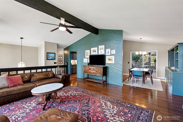 8205 Clearidge Avenue NW, Silverdale, WA 98383