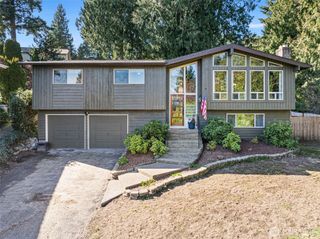 8205 Clearidge Avenue NW, Silverdale, WA 98383