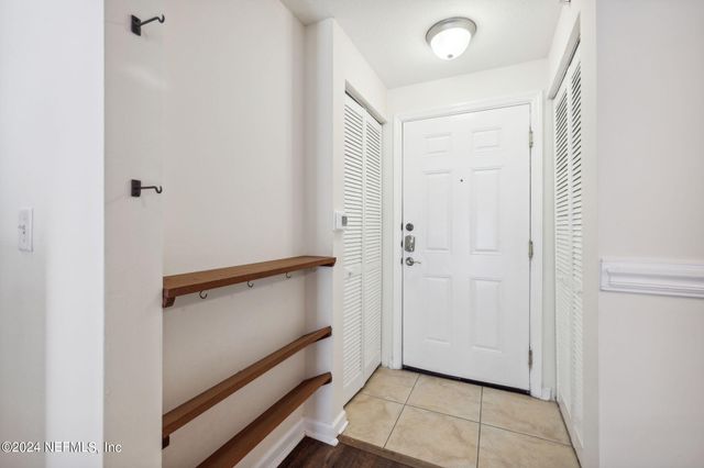 10435 MIDTOWN Parkway 252, Jacksonville, FL 32246