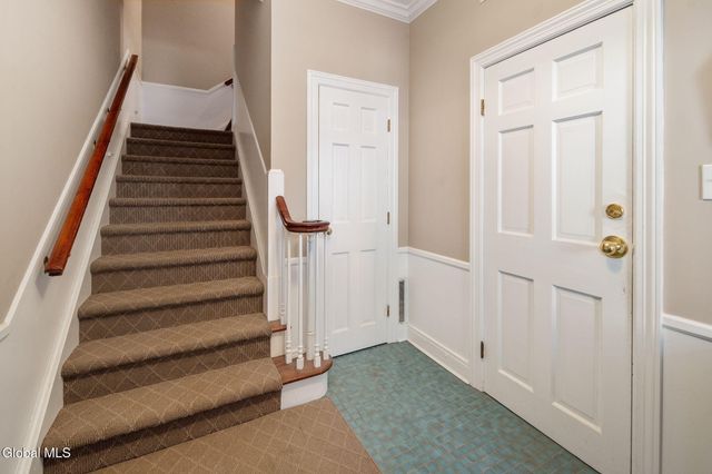 211 Lancaster Street, Albany, NY 12210