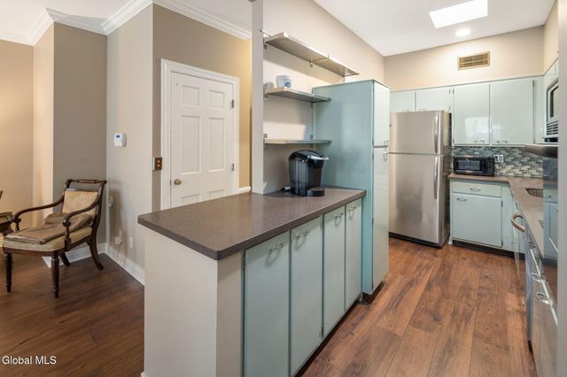 211 Lancaster Street, Albany, NY 12210