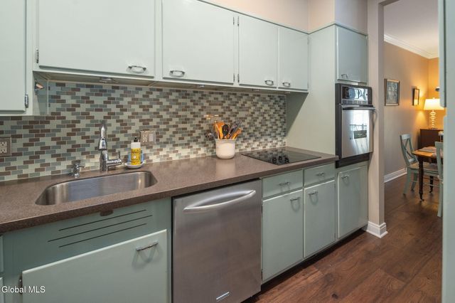 211 Lancaster Street, Albany, NY 12210