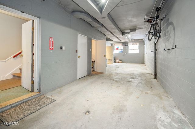 211 Lancaster Street, Albany, NY 12210