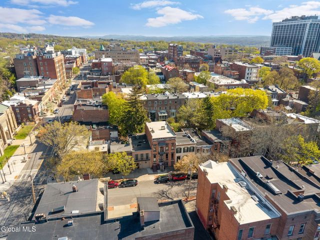 211 Lancaster Street, Albany, NY 12210