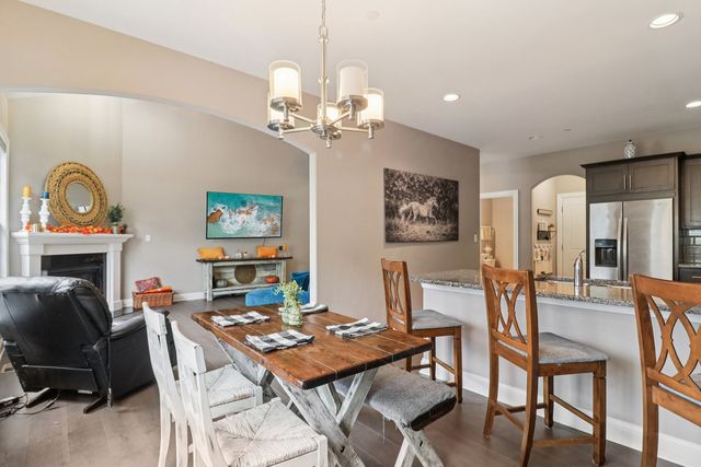 11138 ALPINE Lane, Orland Park, IL 60467