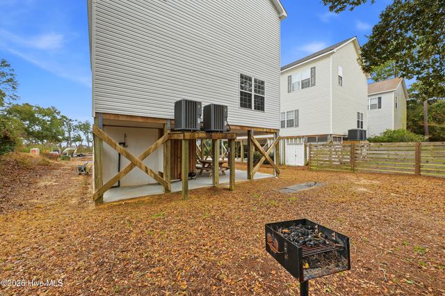 3498 Windy Point Road SW, Supply, NC 28462