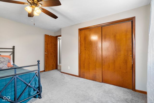 1448 N Lakeview Drive, Frankfort, IN 46041