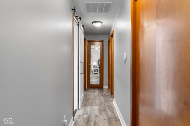 1448 N Lakeview Drive, Frankfort, IN 46041